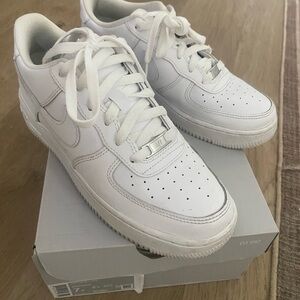 Nike White Air Force 1 Low Leather Sneakers